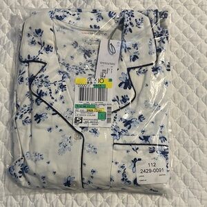 Liz Claiborne Women's Blue Floral Pajama Set
